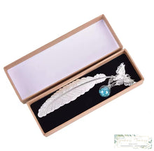 Load image into Gallery viewer, Silver Or Gold Metal Feather Bookmark With 3D Butterfly
