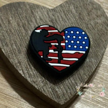 Load image into Gallery viewer, Soldier Flag Silicone Focal Bead Silicone Focal Bead
