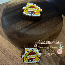 Load image into Gallery viewer, Sponge Gingerbread House Silicone Focal Bead Beads
