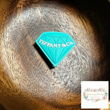 Load image into Gallery viewer, Tif Diamond Silicone Focal Bead Beads
