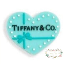 Load image into Gallery viewer, Tif New Heart Silicone Focal Bead
