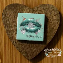 Load image into Gallery viewer, Tif Lips &amp; Ring - Silicone Focal Bead Silicone Square Bead

