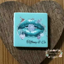 Load image into Gallery viewer, Tif Lips &amp; Ring - Silicone Focal Bead Silicone Square Bead

