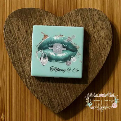 Tif Lips & Ring - Silicone Focal Bead Silicone Square Bead