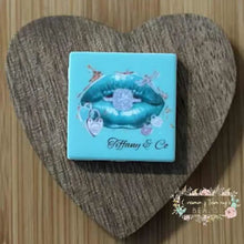 Load image into Gallery viewer, Tif Lips &amp; Ring - Silicone Focal Bead Silicone Square Bead
