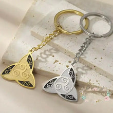 Load image into Gallery viewer, Trinity Knot Irish Keychain - Available in Gold or Silver Keychain
