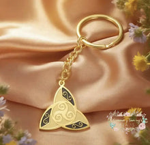 Load image into Gallery viewer, Trinity Knot Irish Keychain - Available in Gold or Silver Keychain
