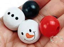 Load image into Gallery viewer, White Christmas Wooden Beads and Scarfs - 15 Count Wooden Beads
